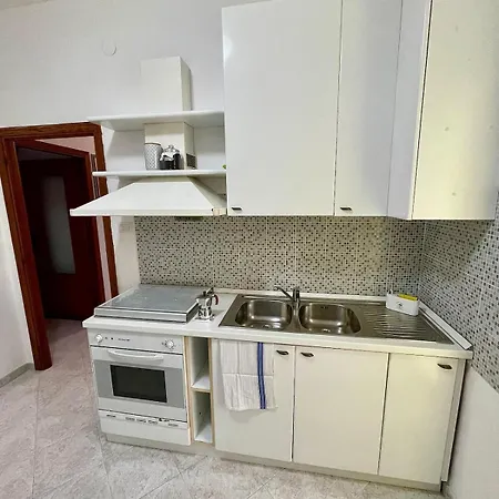 아파트 Mistral's House